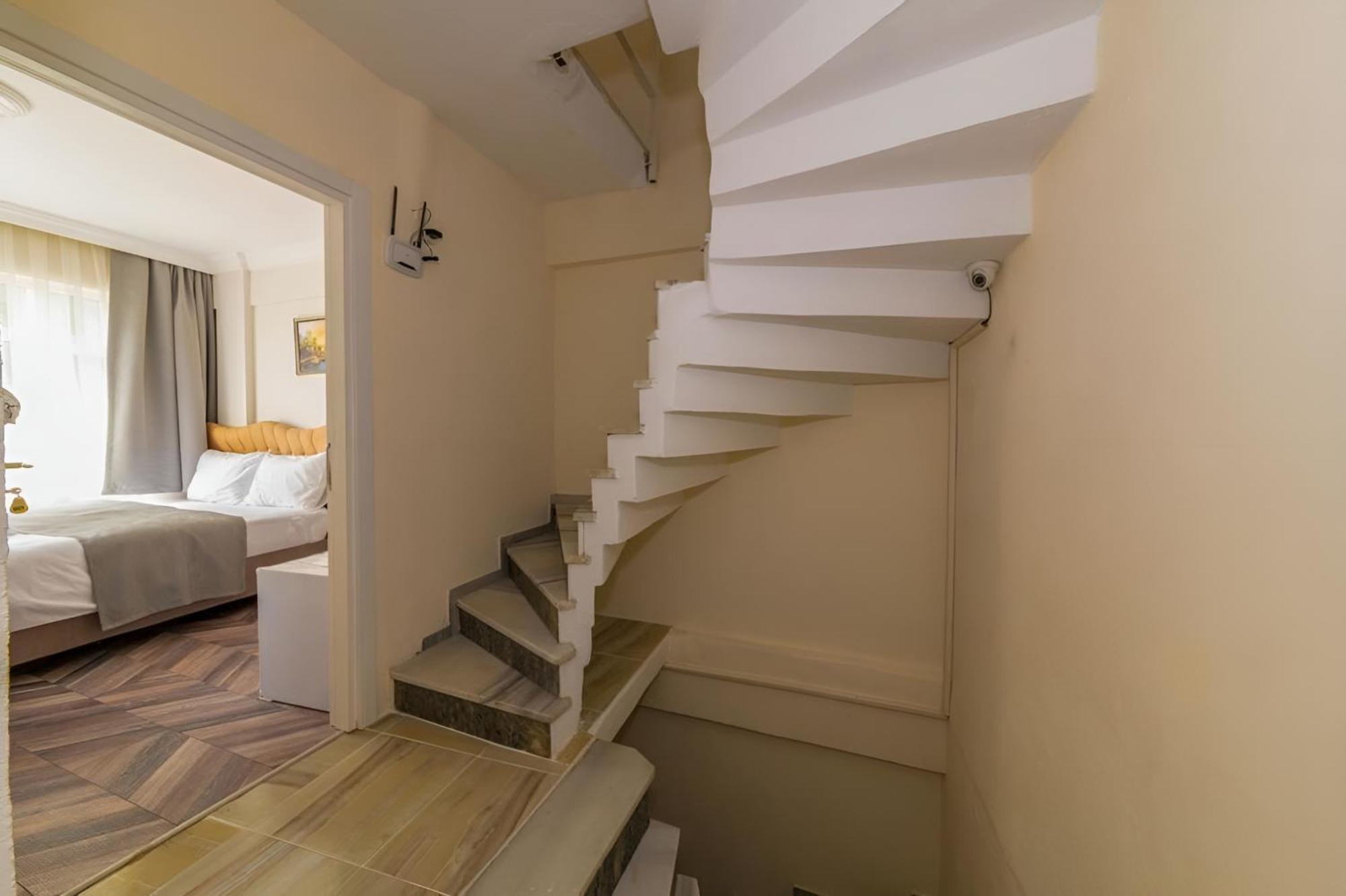 Grand Romanos Hotel Stambuł Zewnętrze zdjęcie